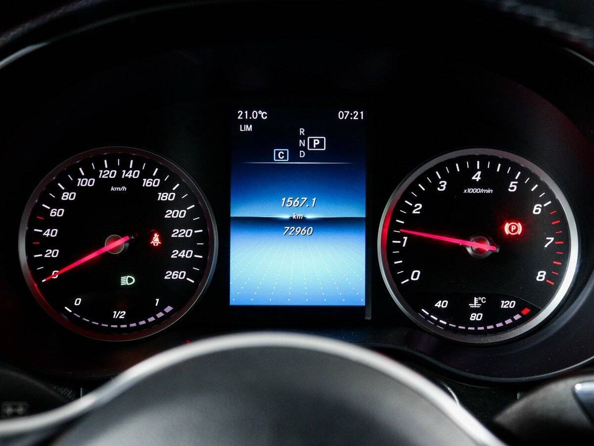 Купить Mercedes-Benz GLC 200, 2021, 72 900 км, фото №7