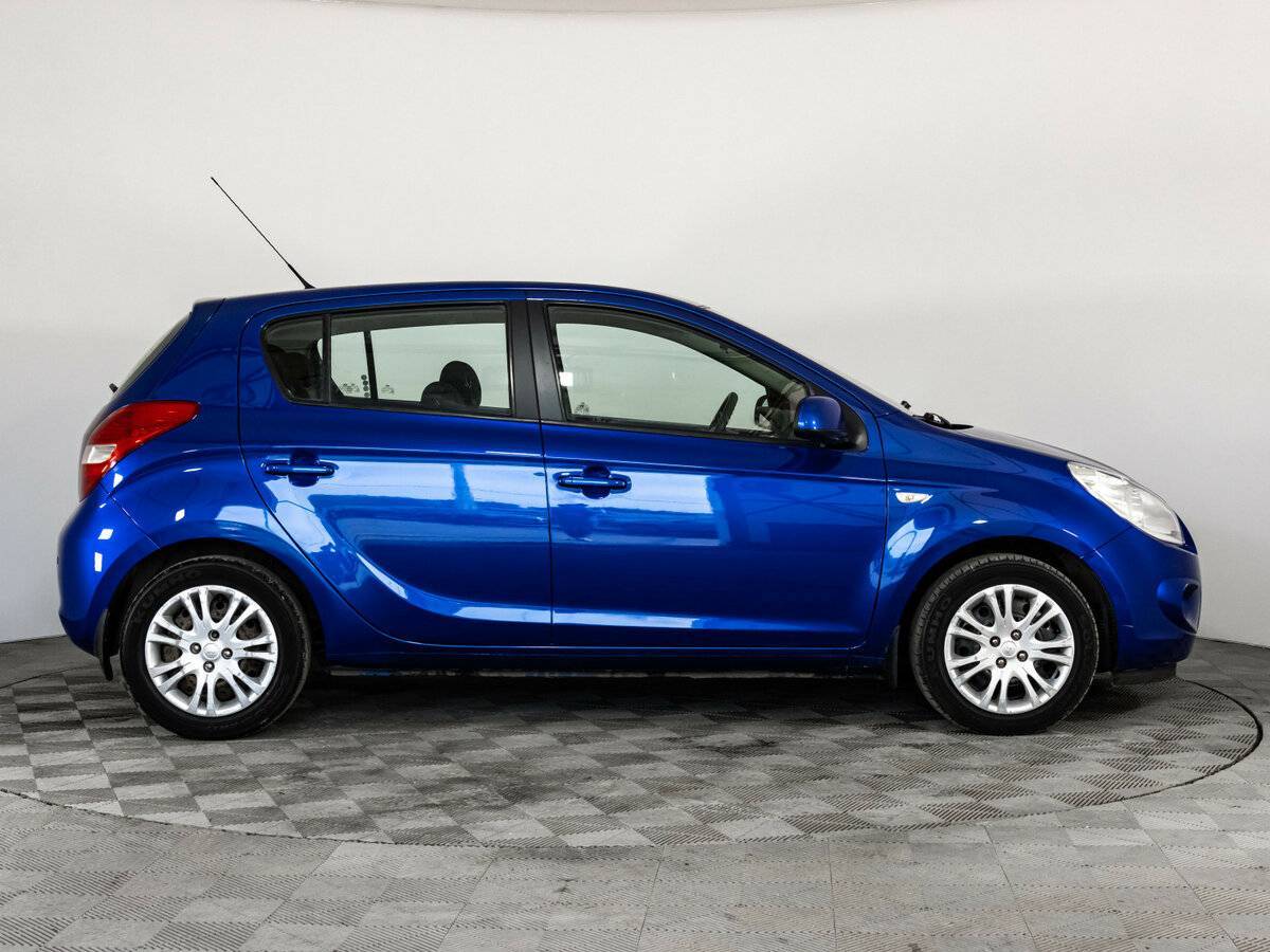 Купить Hyundai i20, 2010, 75 000 км, фото №4