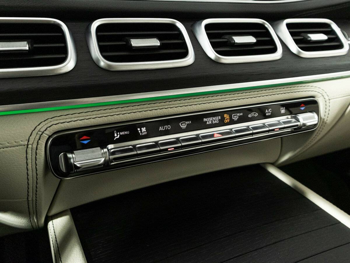 Купить Mercedes-Benz GLE 400 d, 2019, 72 342 км, фото №25