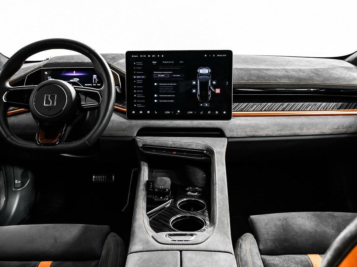 Купить Zeekr 001 100 kWh (CCS2), 2023, 14 550 км, фото №11