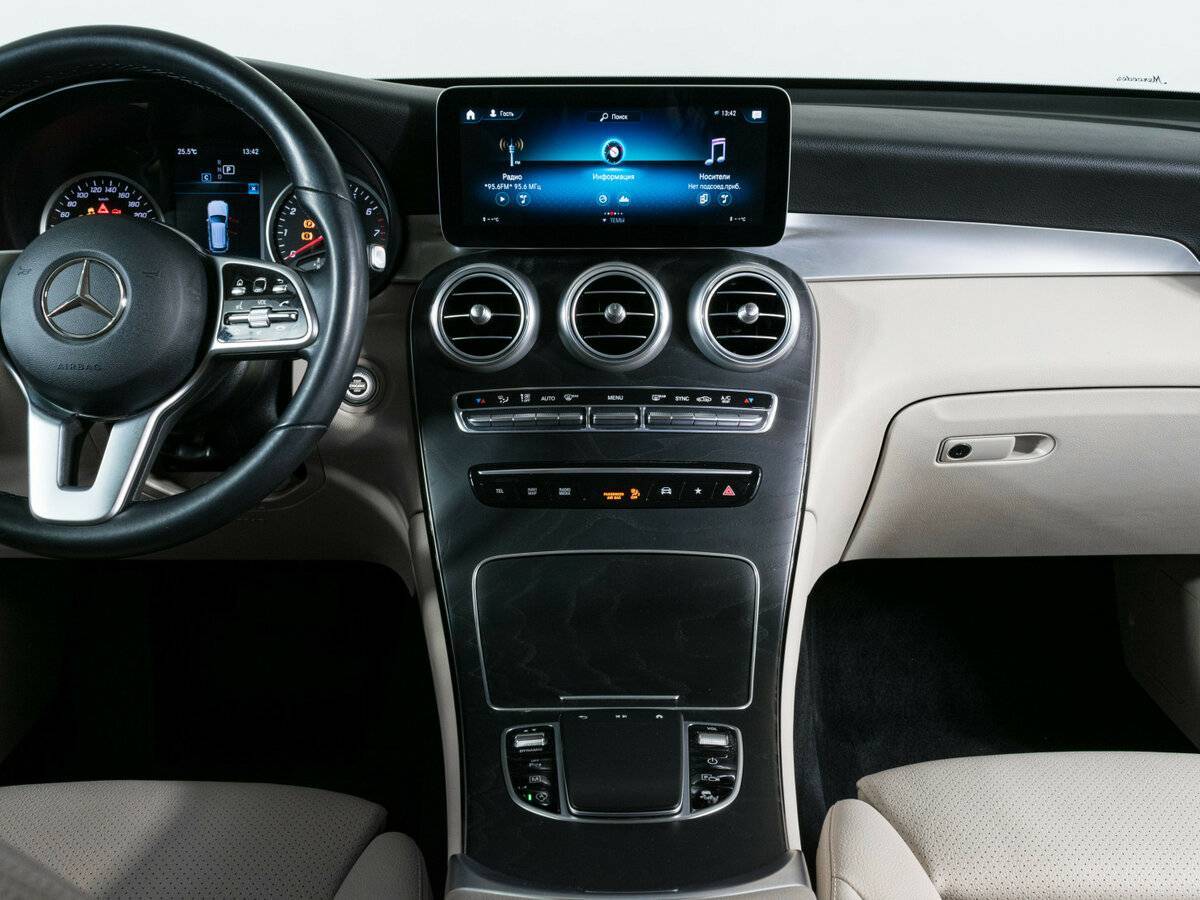 Купить Mercedes-Benz GLC 200, 2021, 41 000 км, фото №12