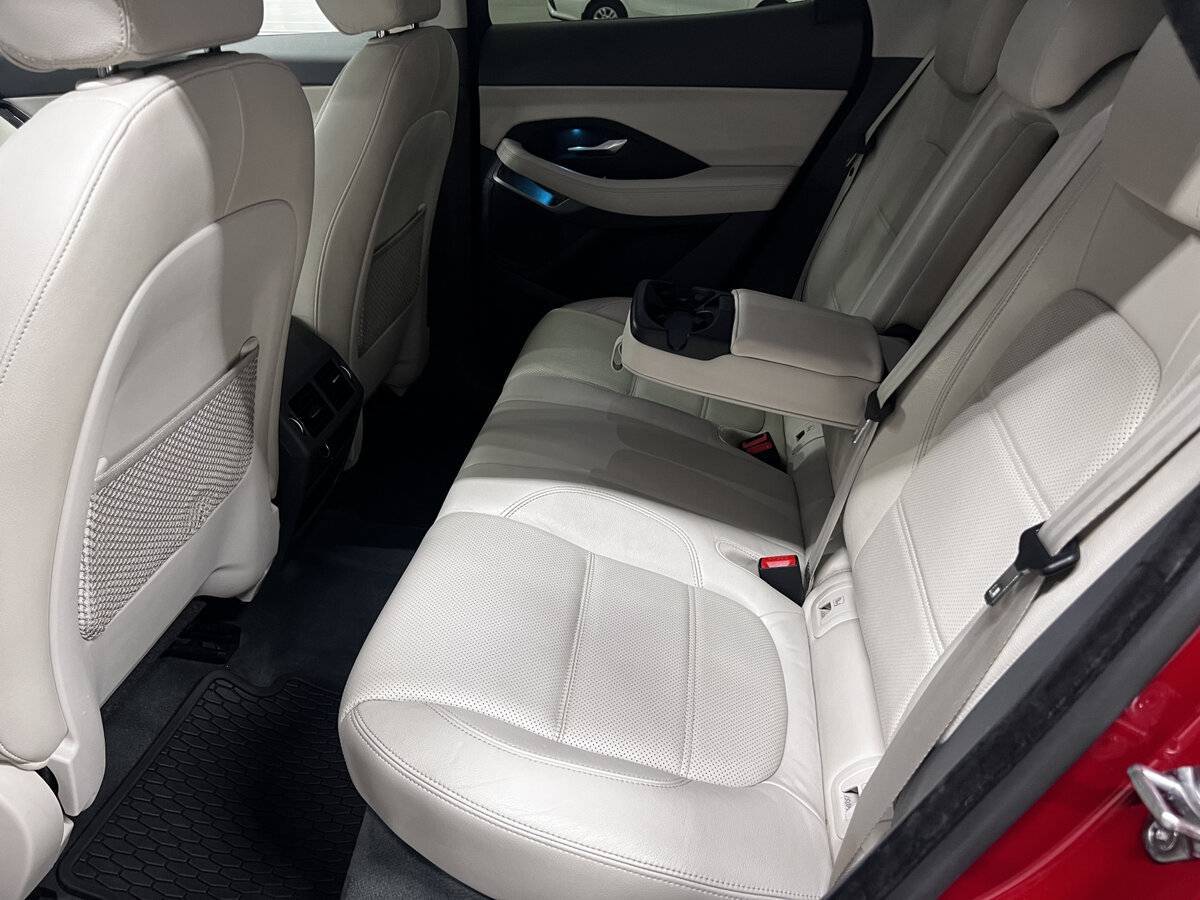 Купить Jaguar E-Pace, 2018, 171 611 км, фото №12