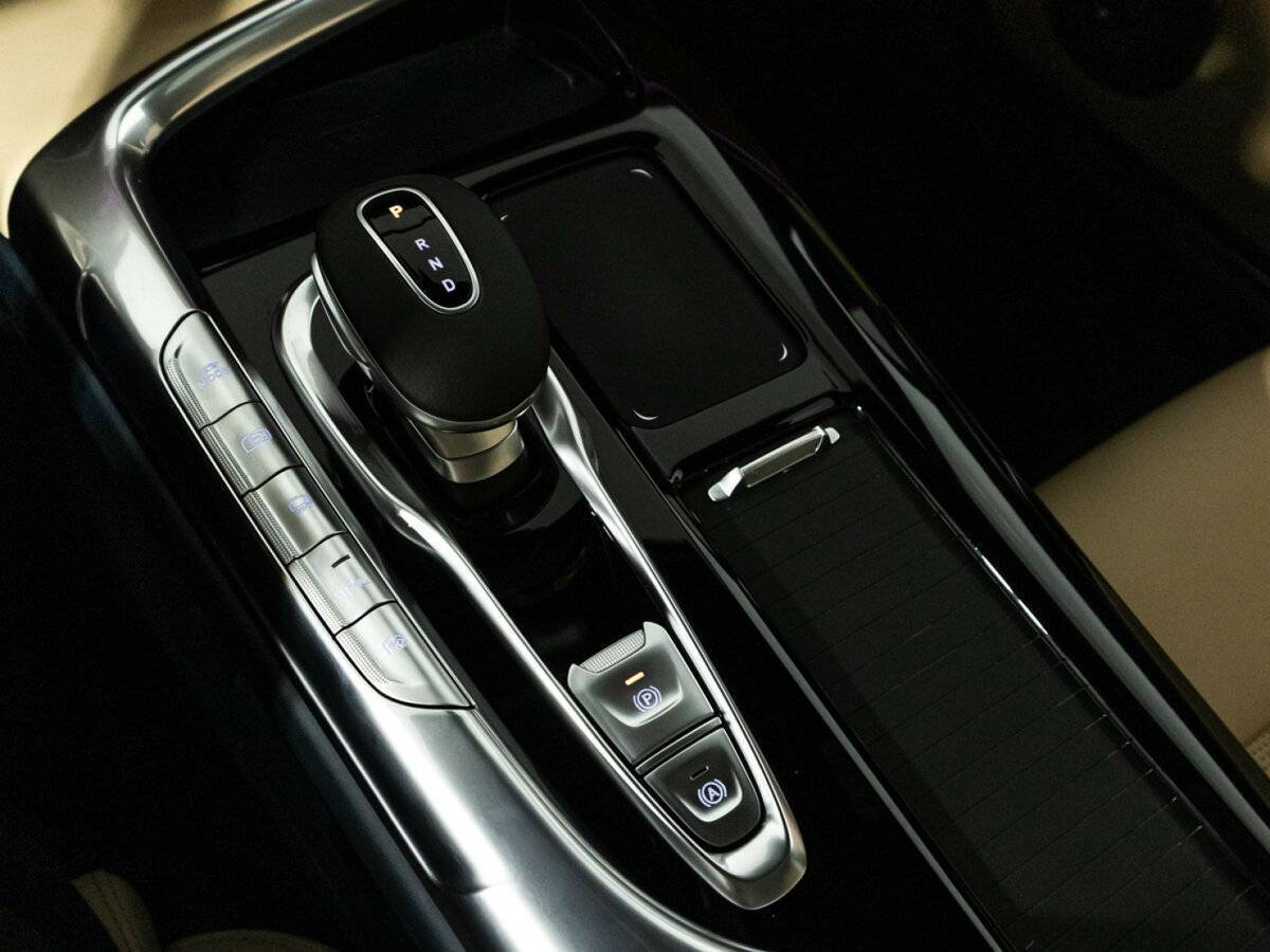 Купить Voyah Free EVR, 2023, 17 000 км, фото №22