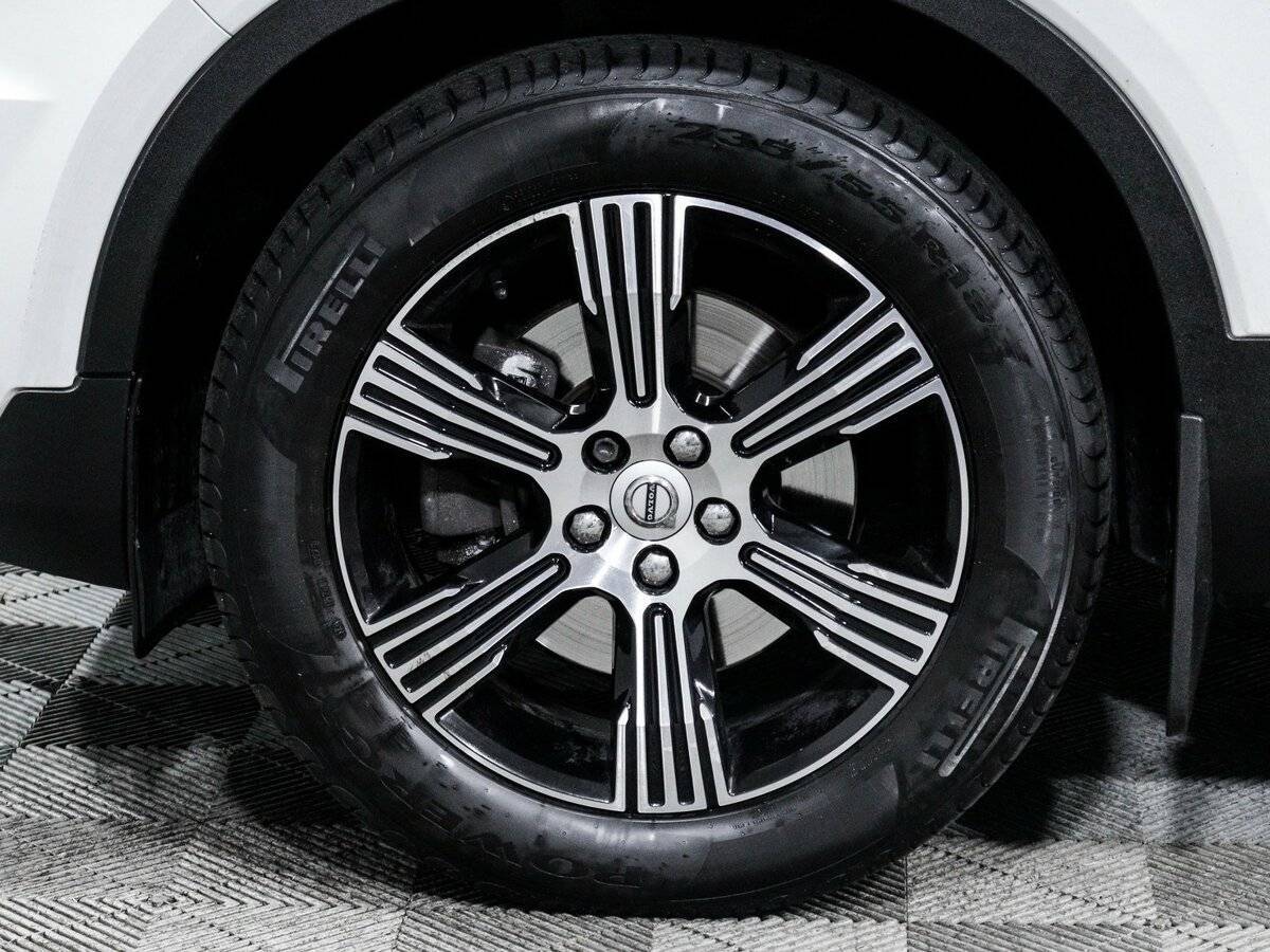 Купить Volvo XC40, 2020, 69 809 км, фото №15