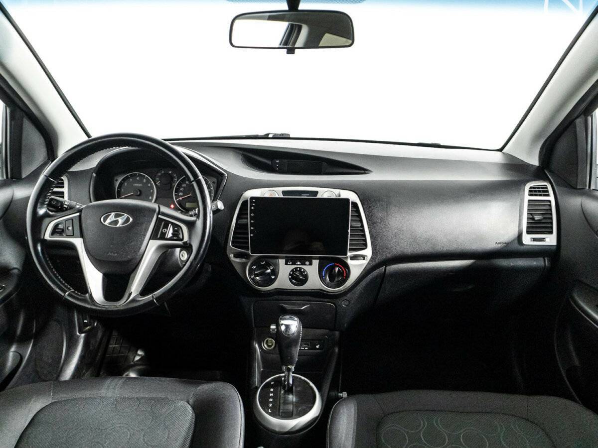 Купить Hyundai i20, 2009, 169 282 км, фото №13