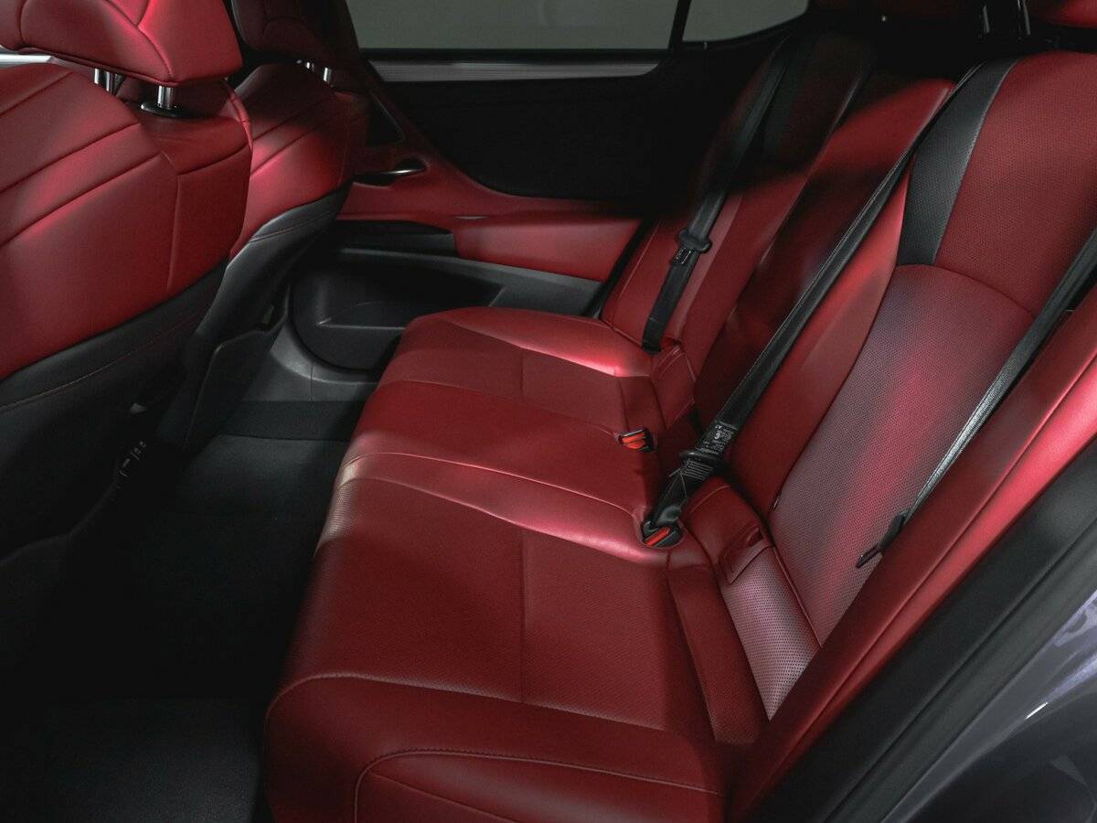 Купить Lexus ES 350, 2019, 94 600 км, фото №7