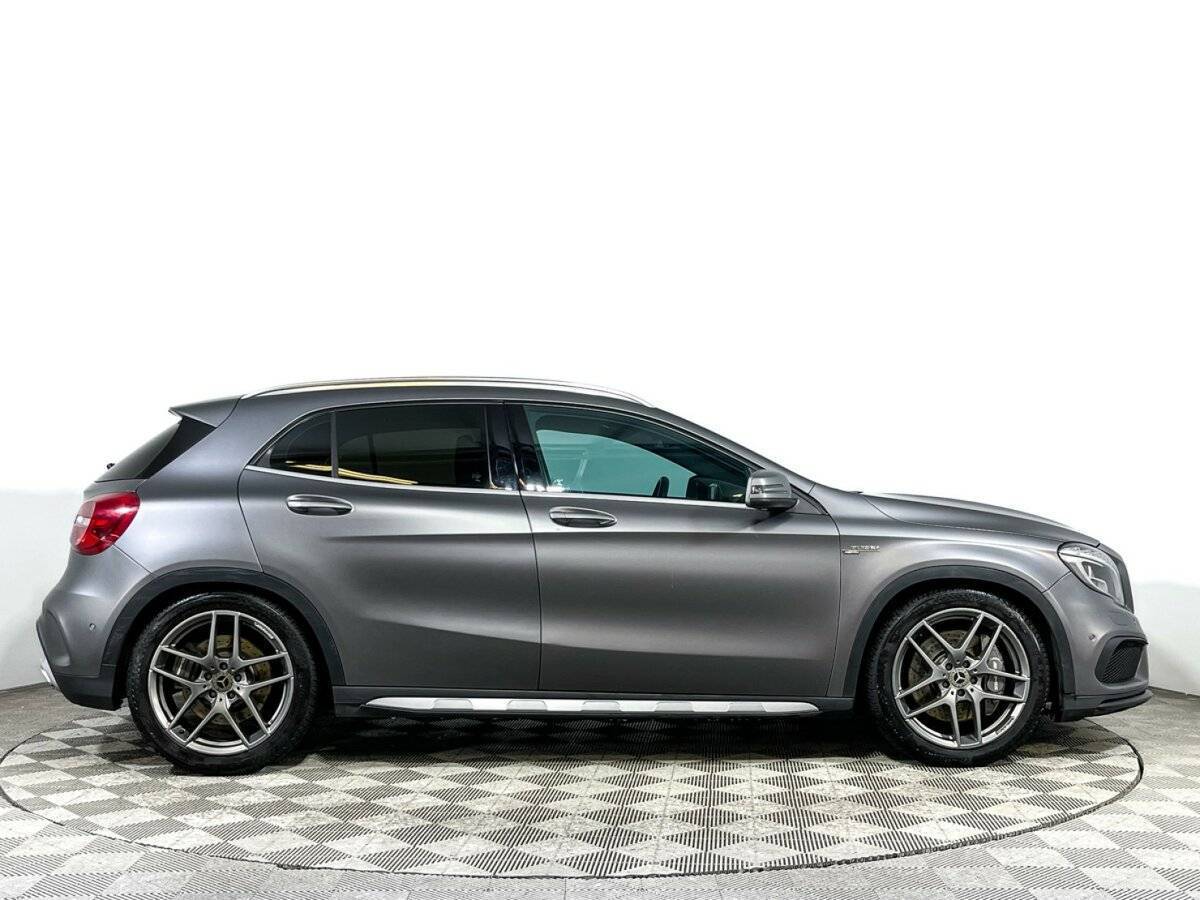 Mercedes-Benz GLA AMG