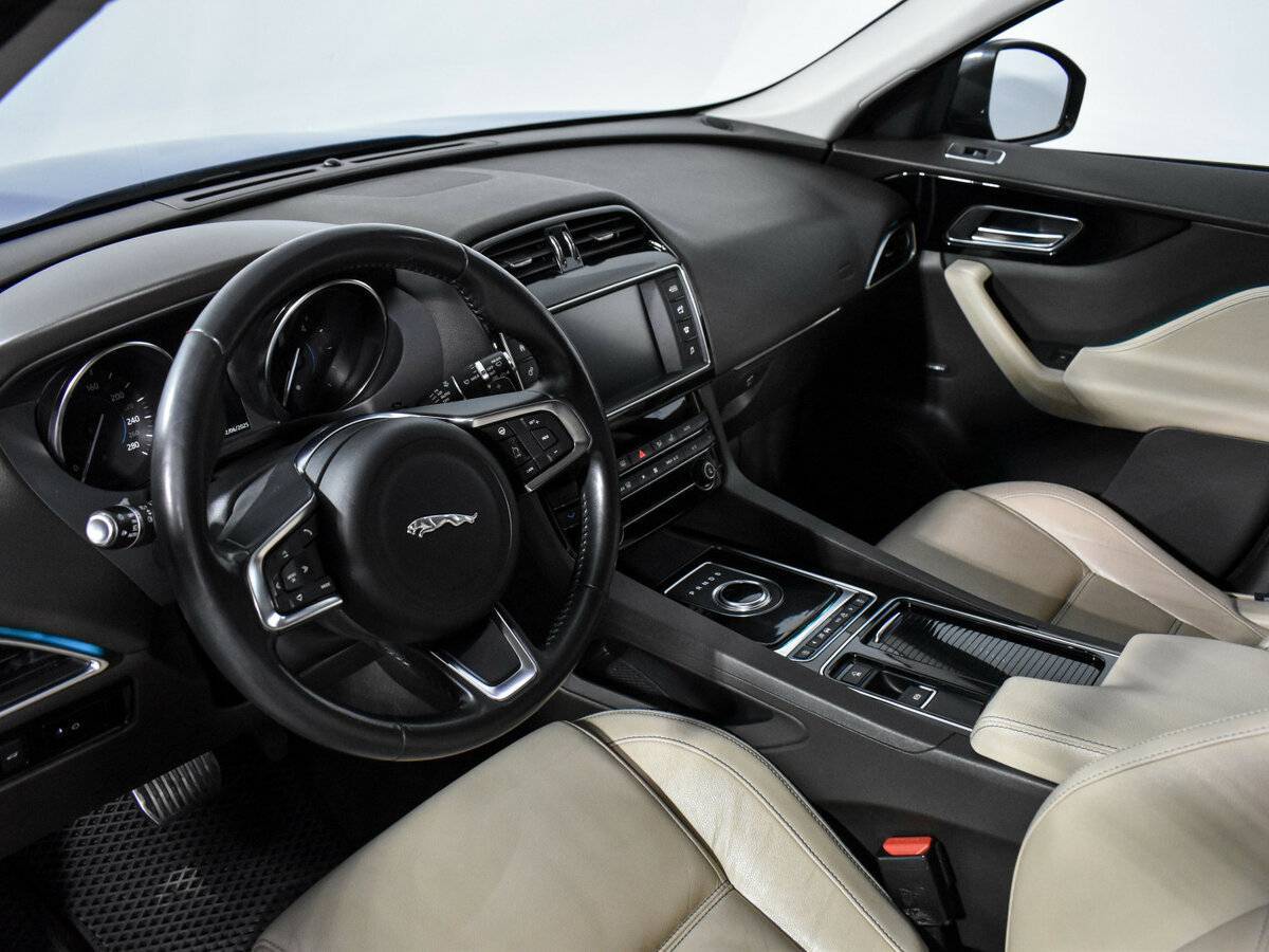 Купить Jaguar F-Pace, 2018, 133 777 км, фото №7