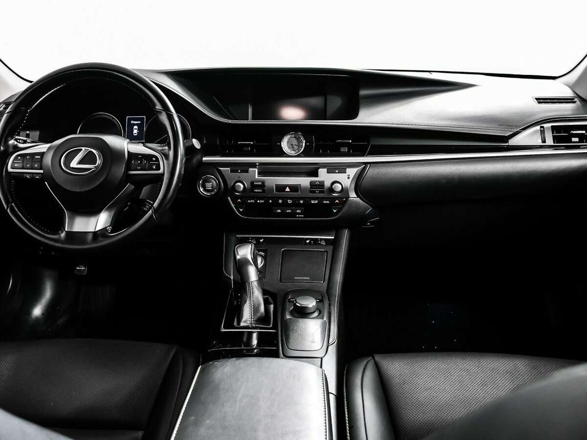 Купить Lexus ES 200, 2016, 107 046 км, фото №11