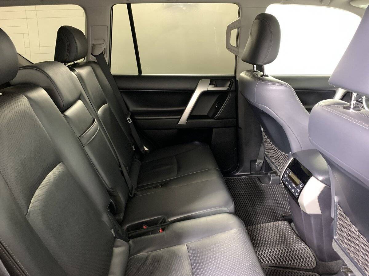 Купить Toyota Land Cruiser Prado, 2018, 123 058 км, фото №17