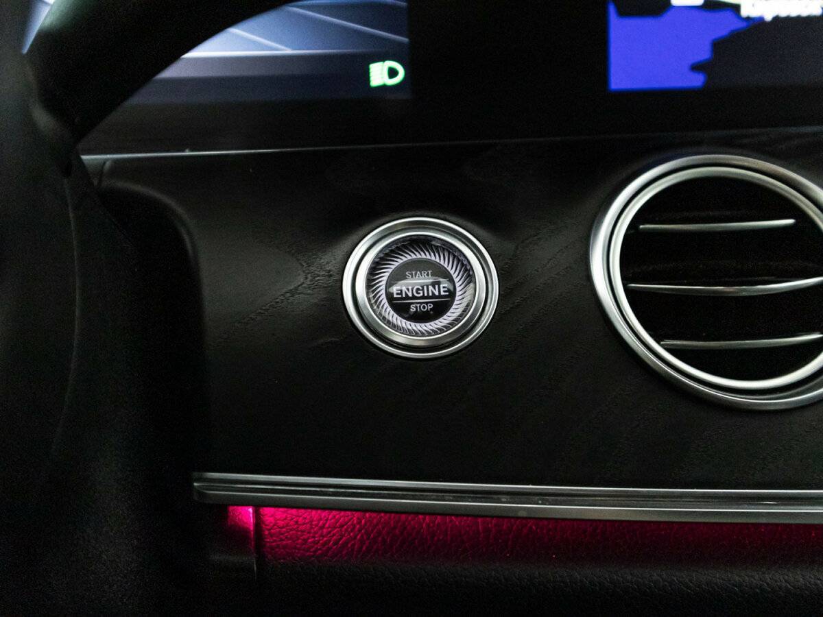 Купить Mercedes-Benz E-Класс 200, 2020, 181 947 км, фото №20