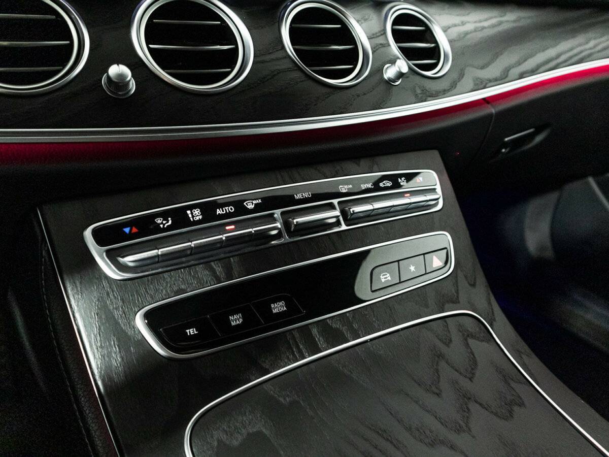 Купить Mercedes-Benz E-Класс 200, 2021, 143 894 км, фото №18