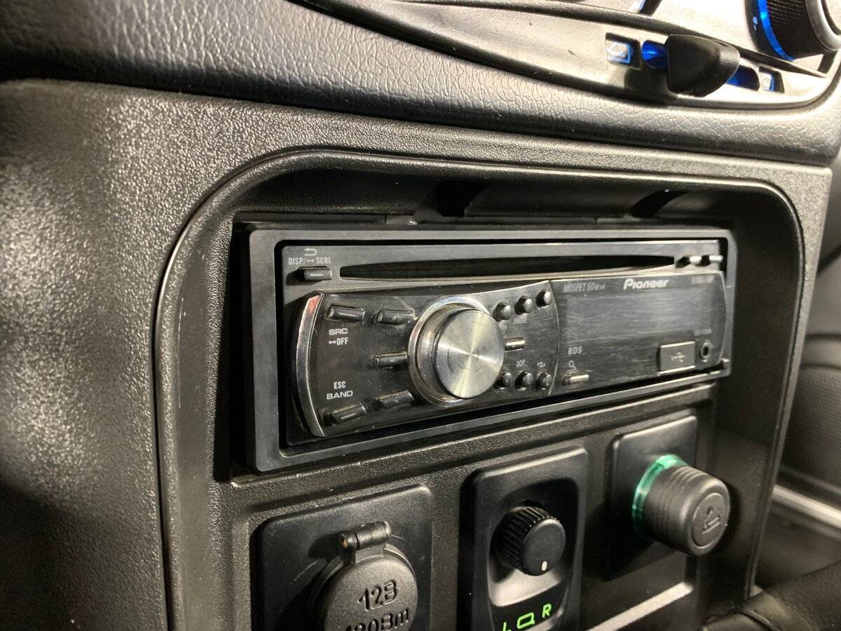 Купить Chevrolet Niva, 2011, 87 508 км, фото №15