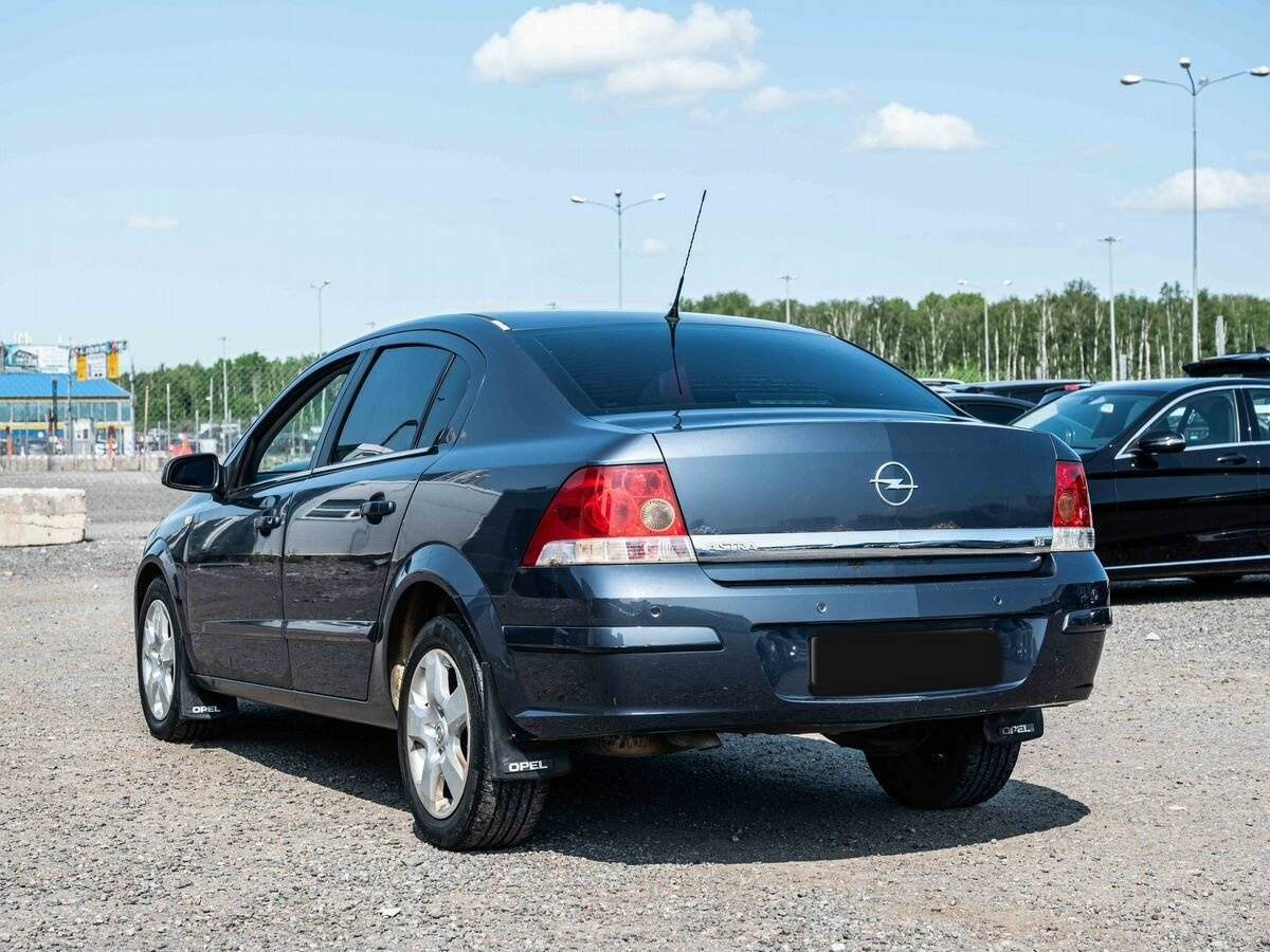 Купить Opel Astra, 2008, 213 931 км, фото №4
