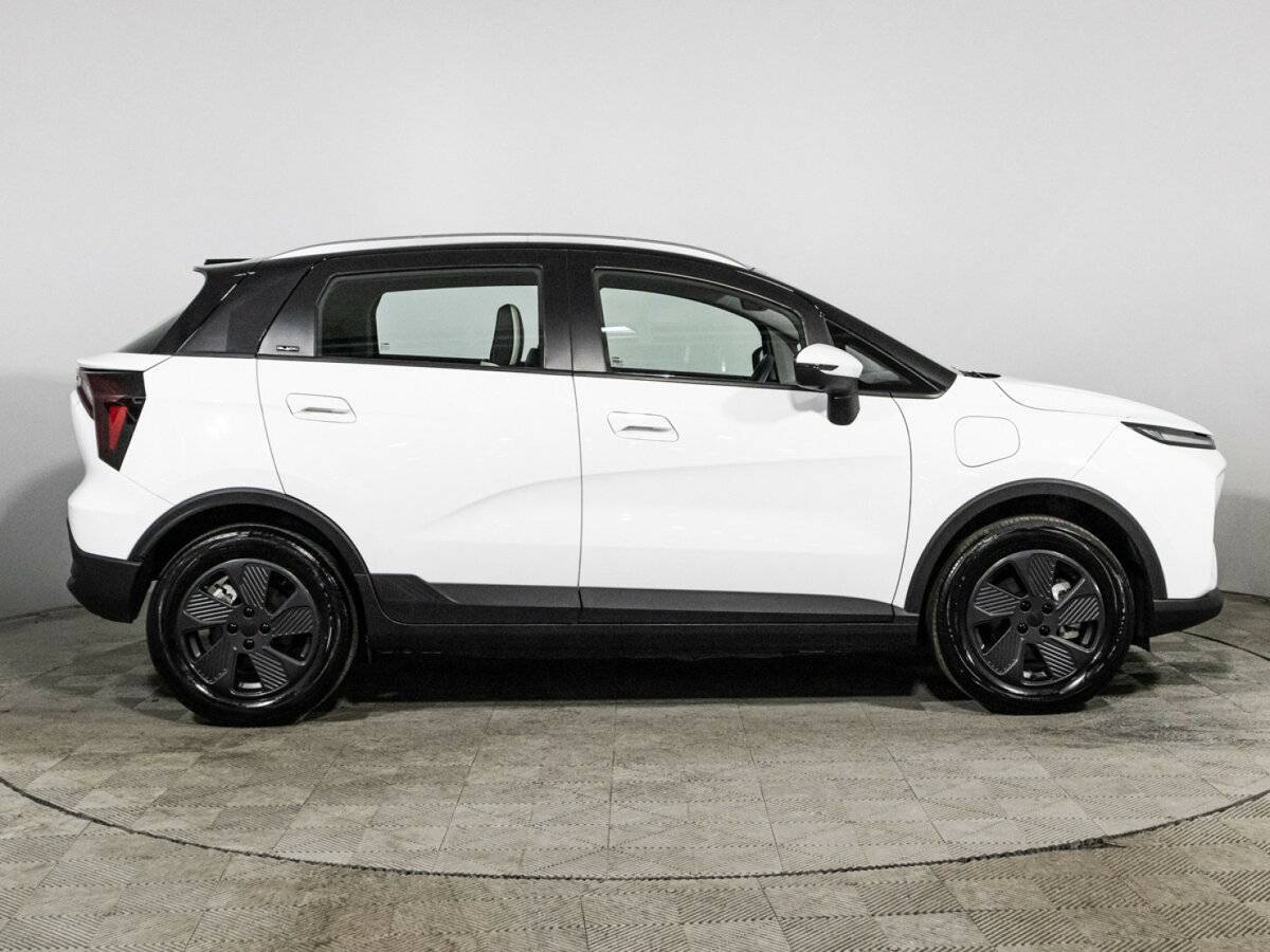 Купить Geely Geometry E 39.4 kWh, 2022, 10 553 км, фото №4