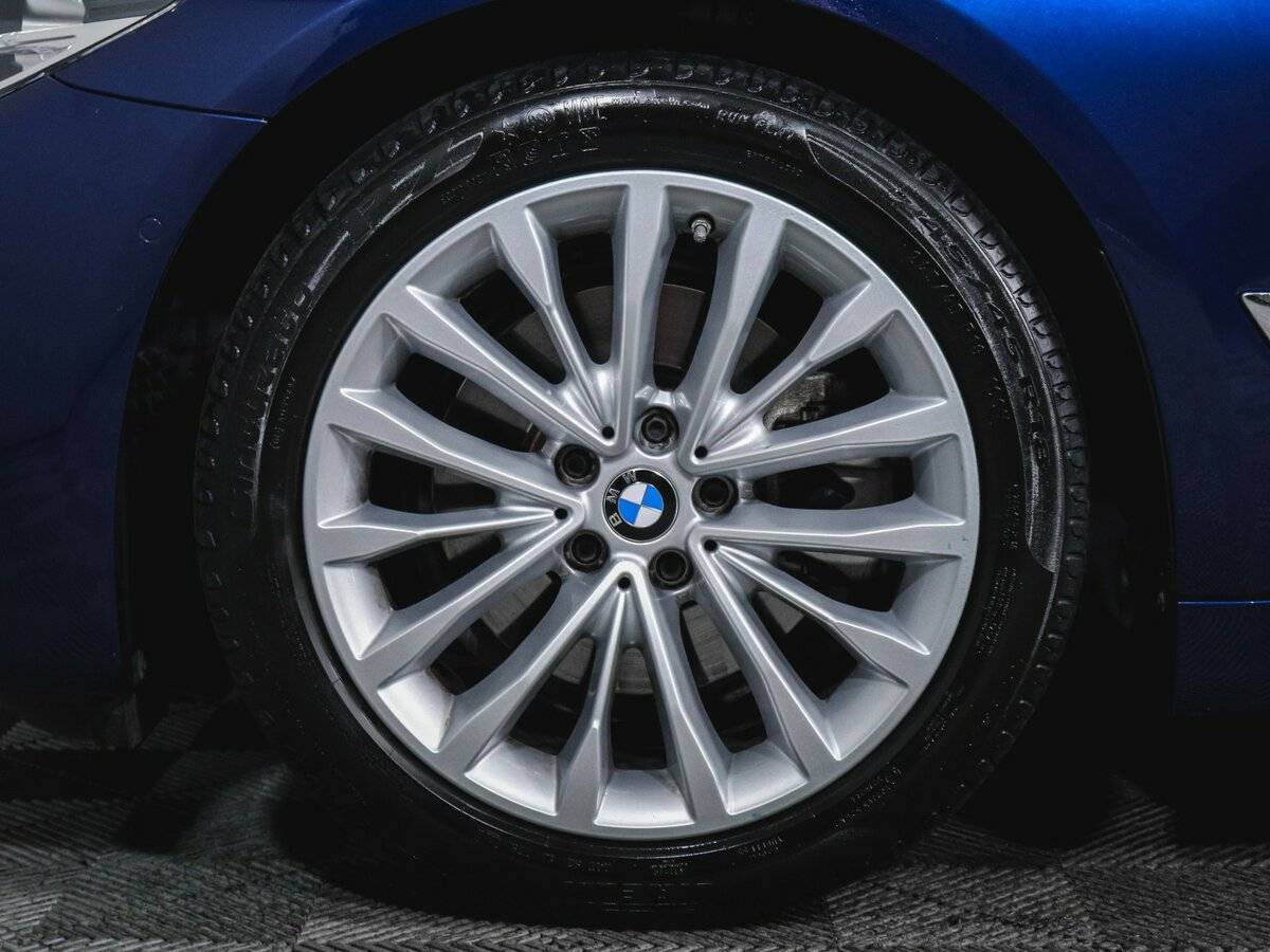 Купить BMW 5 серии 520d xDrive, 2018, 28 990 км, фото №15