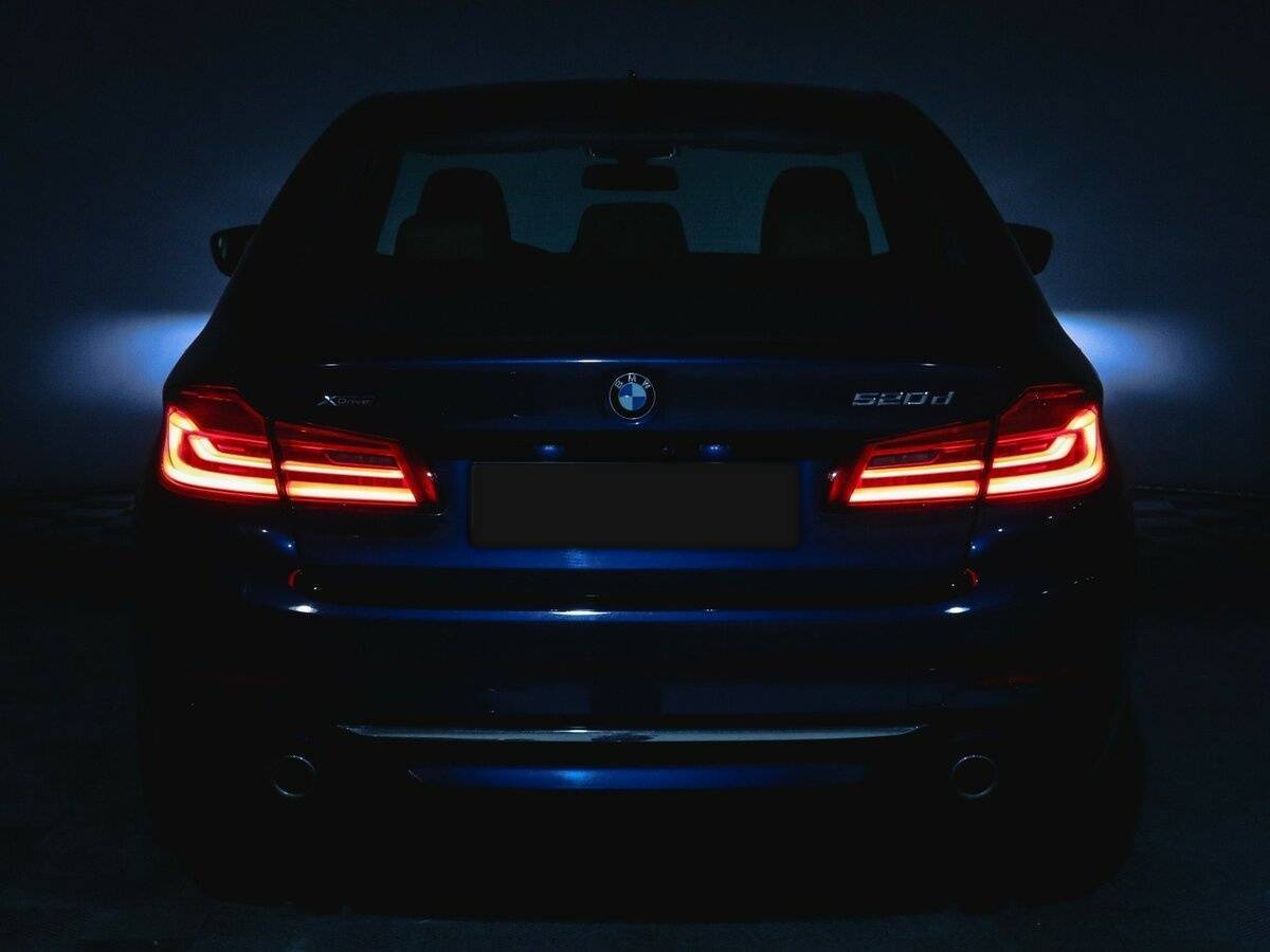 Купить BMW 5 серии 520d xDrive, 2018, 28 990 км, фото №25