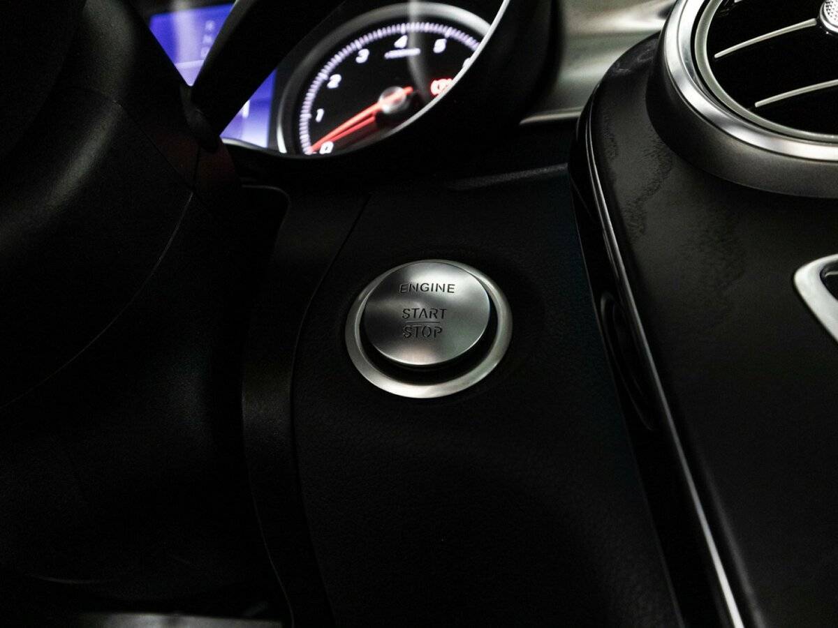 Купить Mercedes-Benz GLC 300, 2018, 135 130 км, фото №25