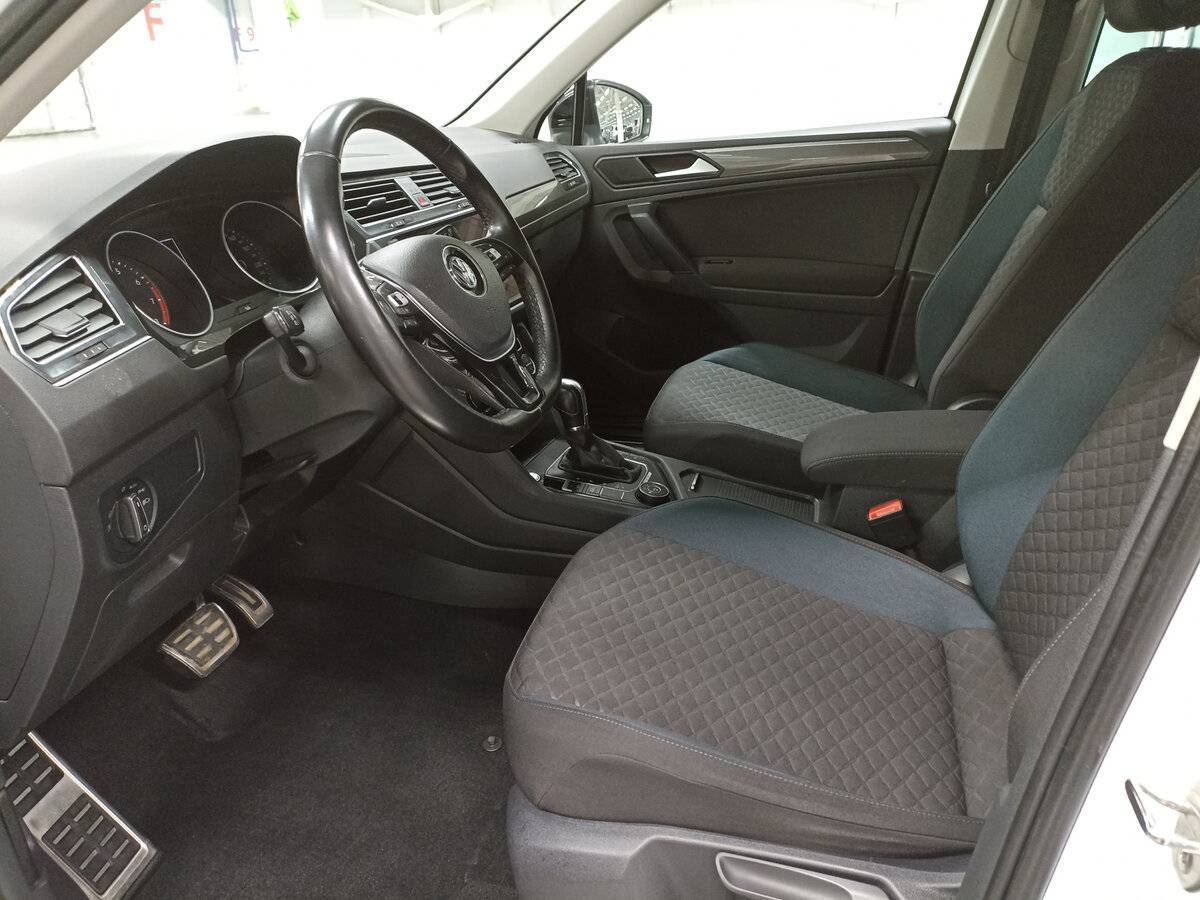 Купить Volkswagen Tiguan, 2019, 123 546 км, фото №16