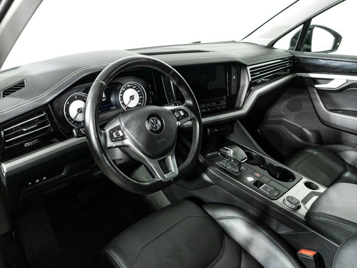 Купить Volkswagen Touareg, 2018, 126 285 км, фото №11