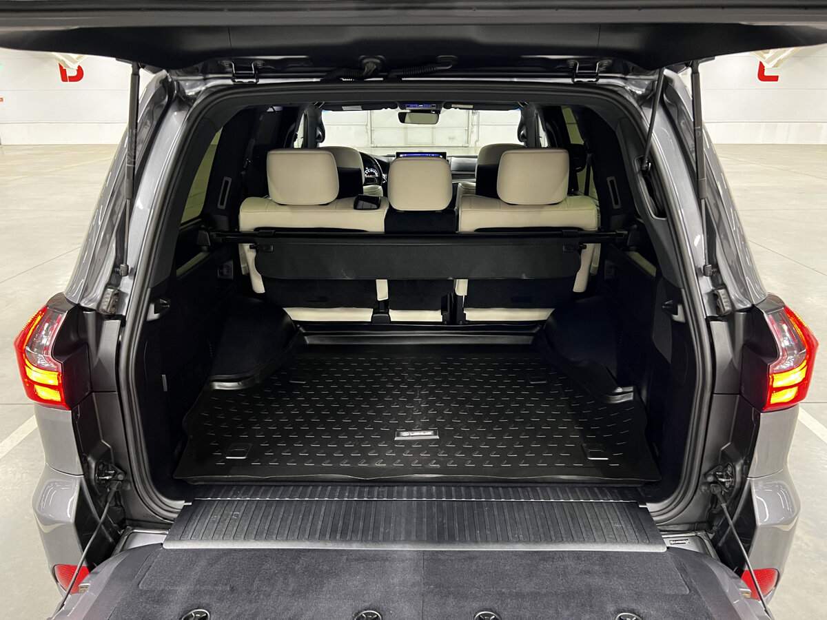 Купить Lexus LX 570, 2017, 138 900 км, фото №10