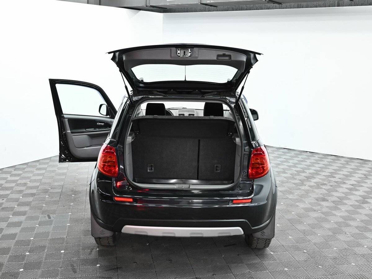 Купить Suzuki SX4, 2011, 167 000 км, фото №5