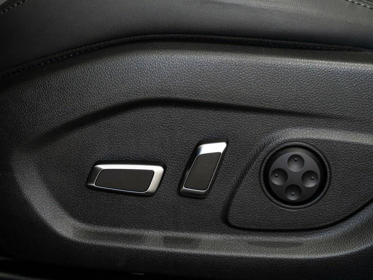 Купить Voyah Free EVR, 2023, 12 352 км, фото №24