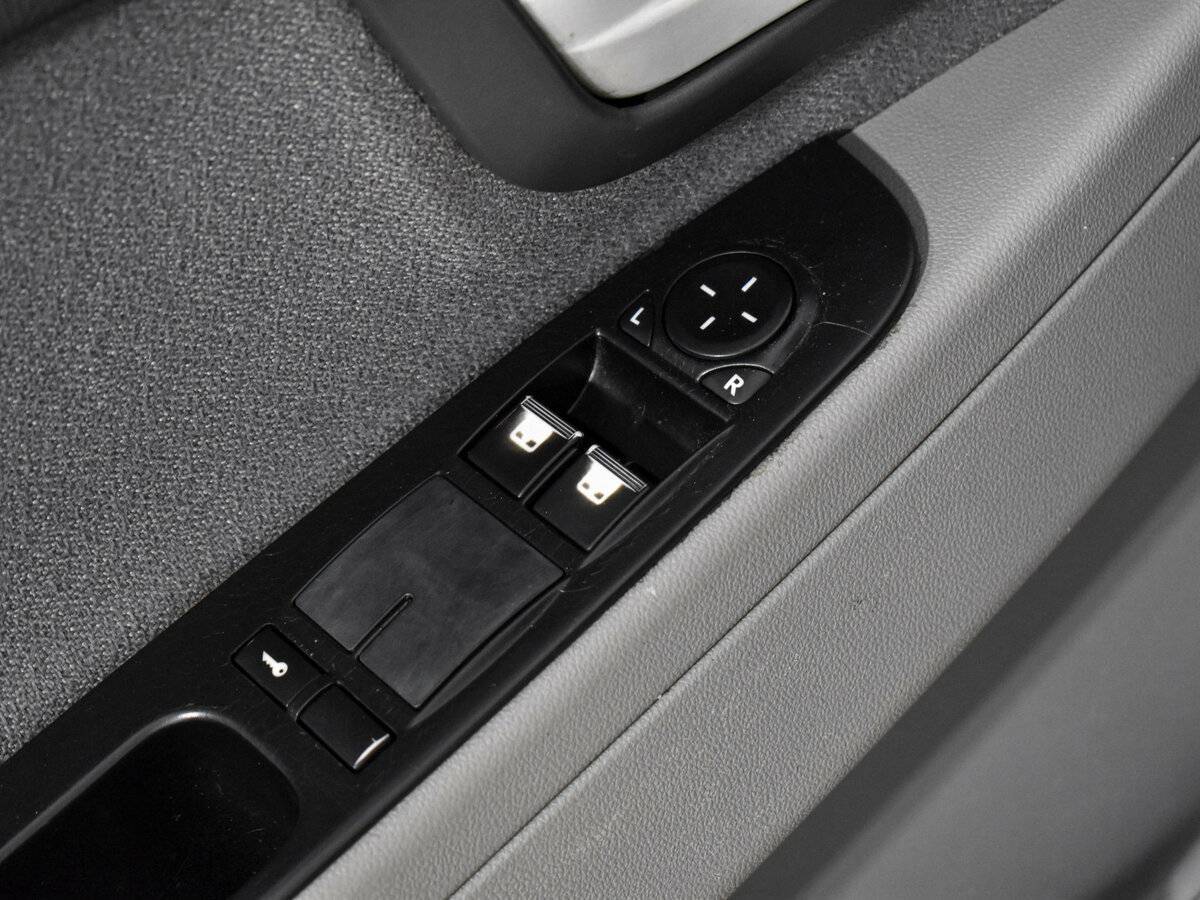 Купить Lada (ВАЗ) Priora, 2011, 218 769 км, фото №10