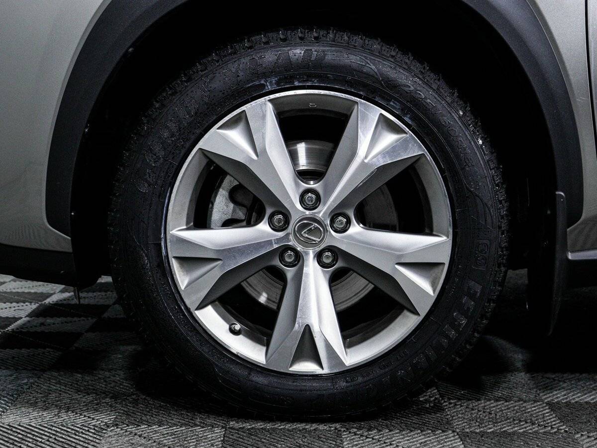 Купить Lexus NX 200t, 2015, 18 000 км, фото №12