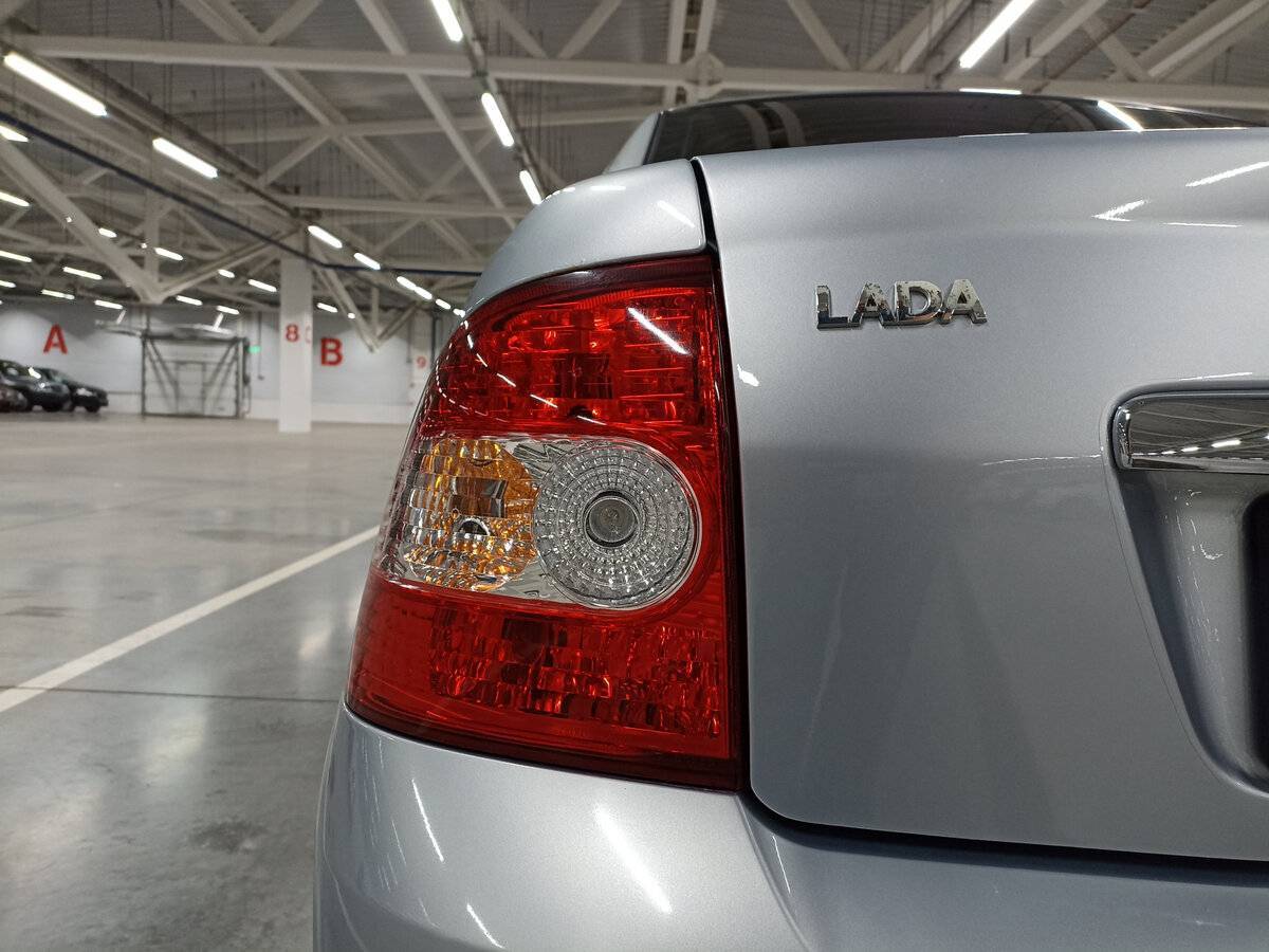 Купить Lada (ВАЗ) Priora, 2007, 77 082 км, фото №9