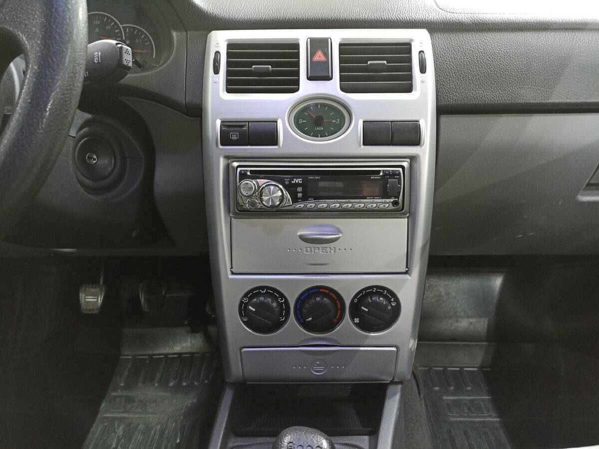 Купить Lada (ВАЗ) Priora, 2007, 77 082 км, фото №15