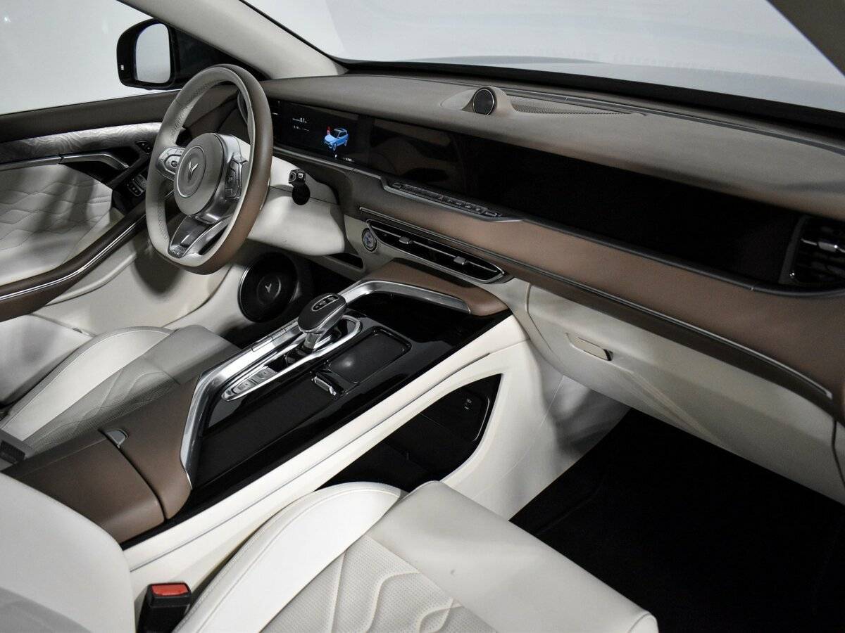 Купить Voyah Free EVR, 2023, 61 973 км, фото №13