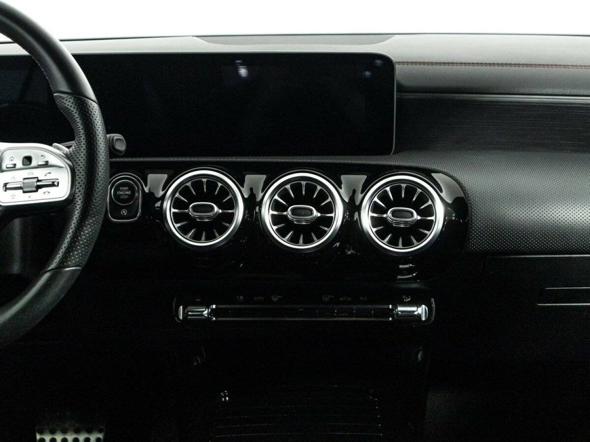 Купить Mercedes-Benz CLA 250, 2019, 94 985 км, фото №14