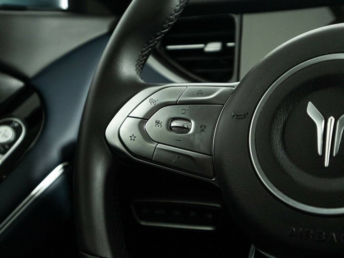 Купить Voyah Free EVR, 2022, 40 641 км, фото №26