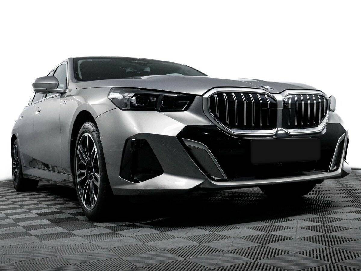 Купить BMW 5 серии Long 530Li, 2024, 5 850 км, фото №17
