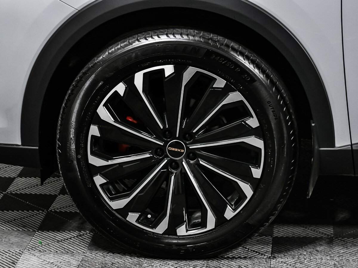 Купить Exeed RX, 2023, 25 329 км, фото №17