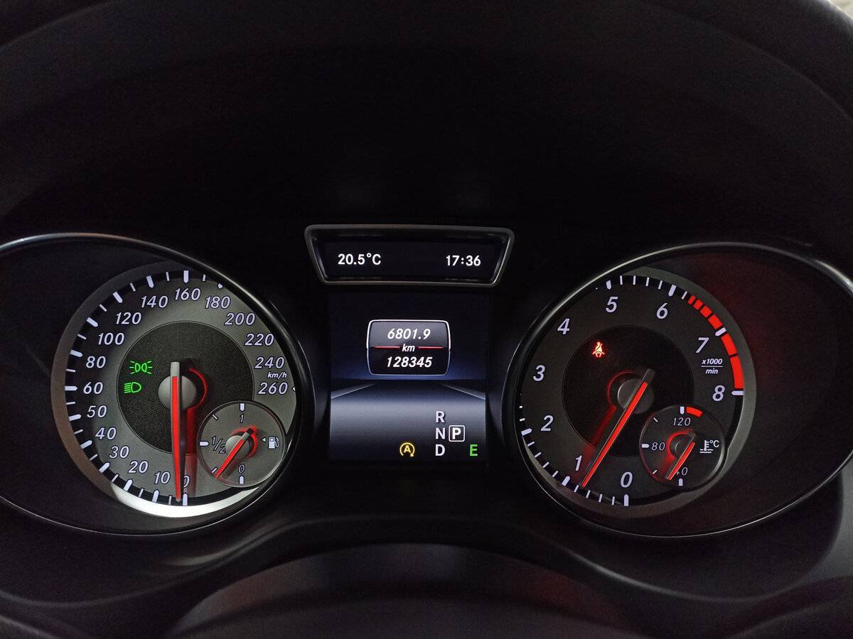 Купить Mercedes-Benz GLA 200, 2015, 128 501 км, фото №13