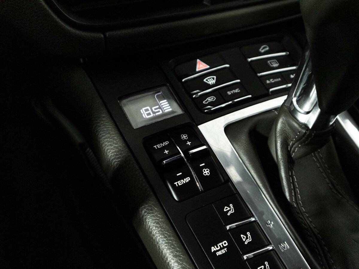 Купить Porsche Macan, 2019, 72 286 км, фото №21