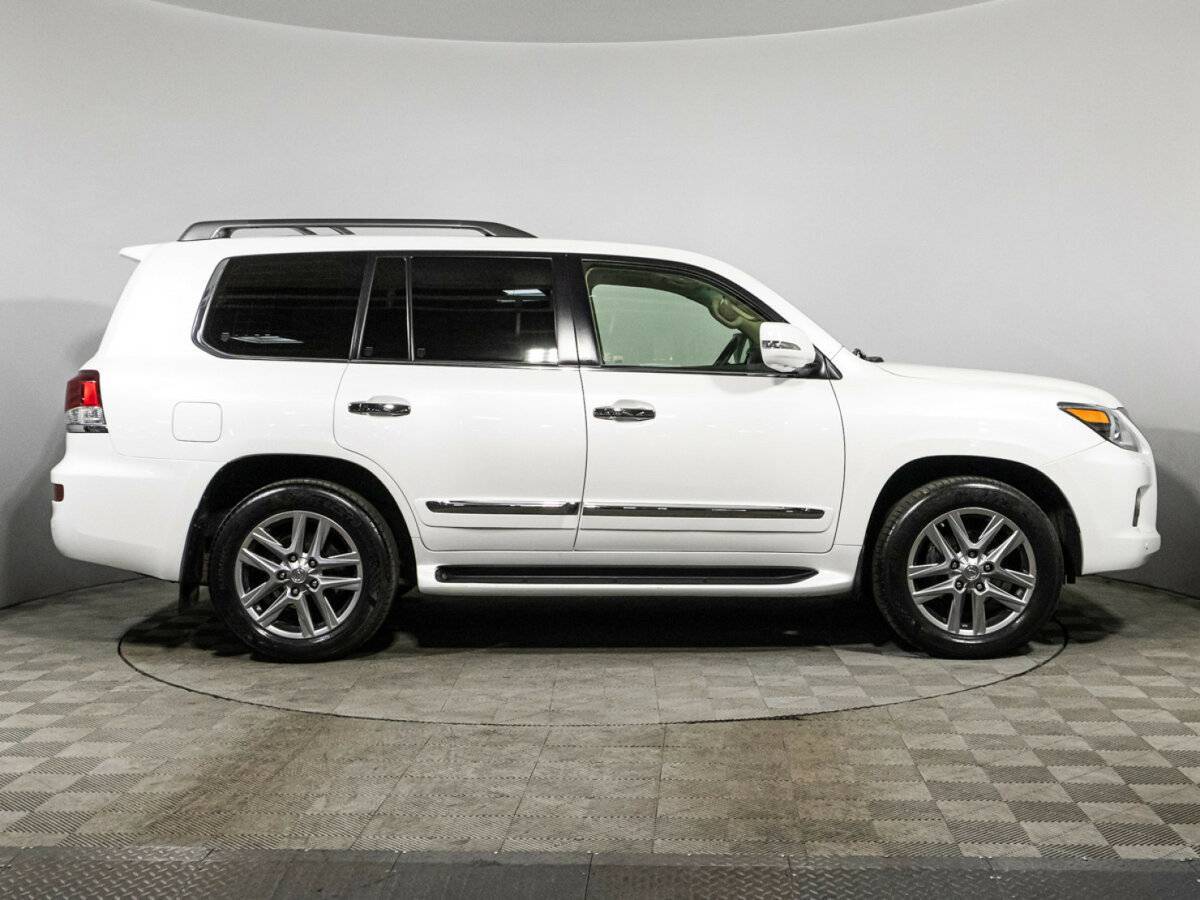 Купить Lexus LX 570, 2013, 99 939 км, фото №4