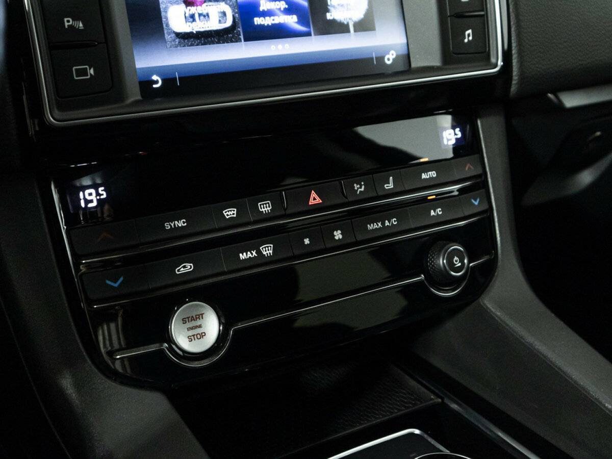 Купить Jaguar F-Pace, 2017, 115 161 км, фото №19
