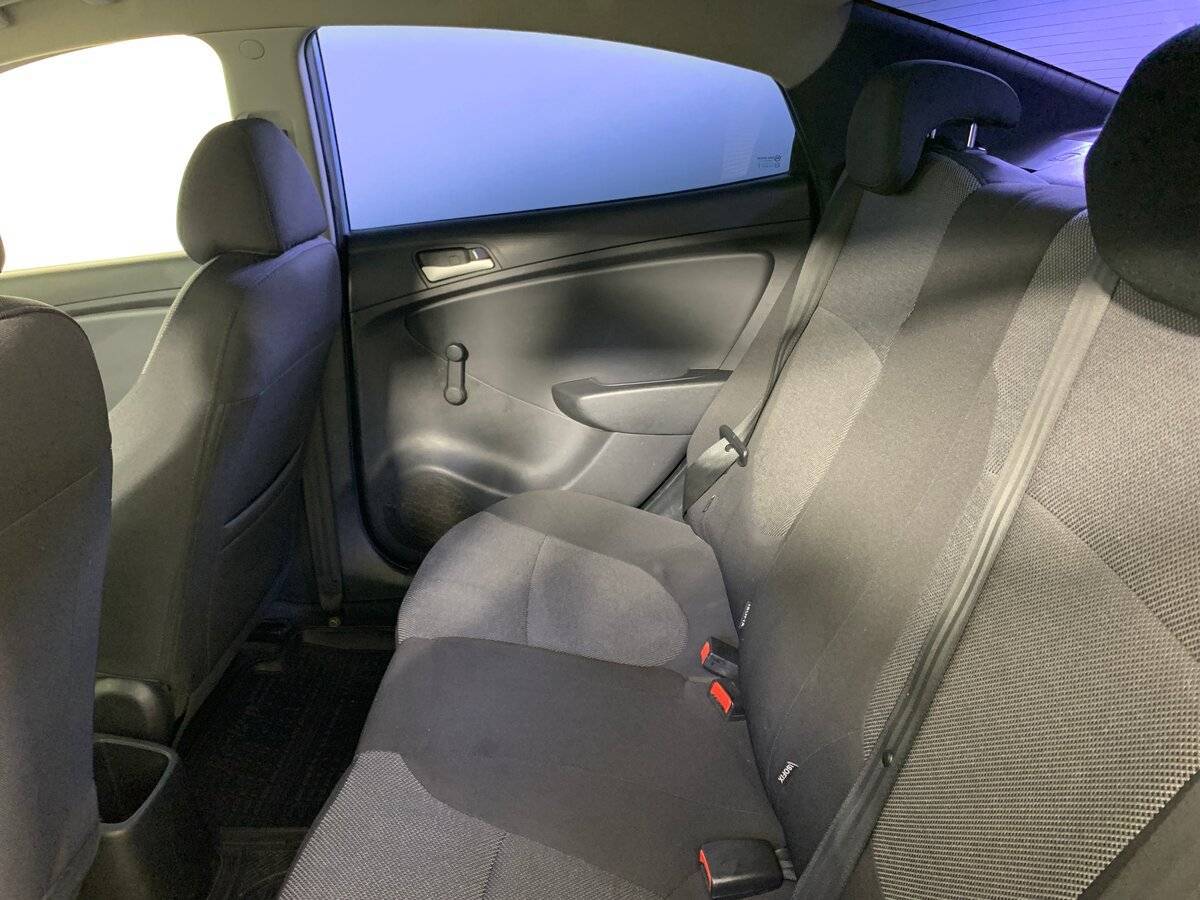 Купить Hyundai Solaris, 2011, 455 435 км, фото №18