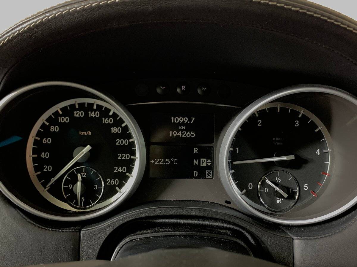 Купить Mercedes-Benz GL-Класс 350, 2011, 194 247 км, фото №14