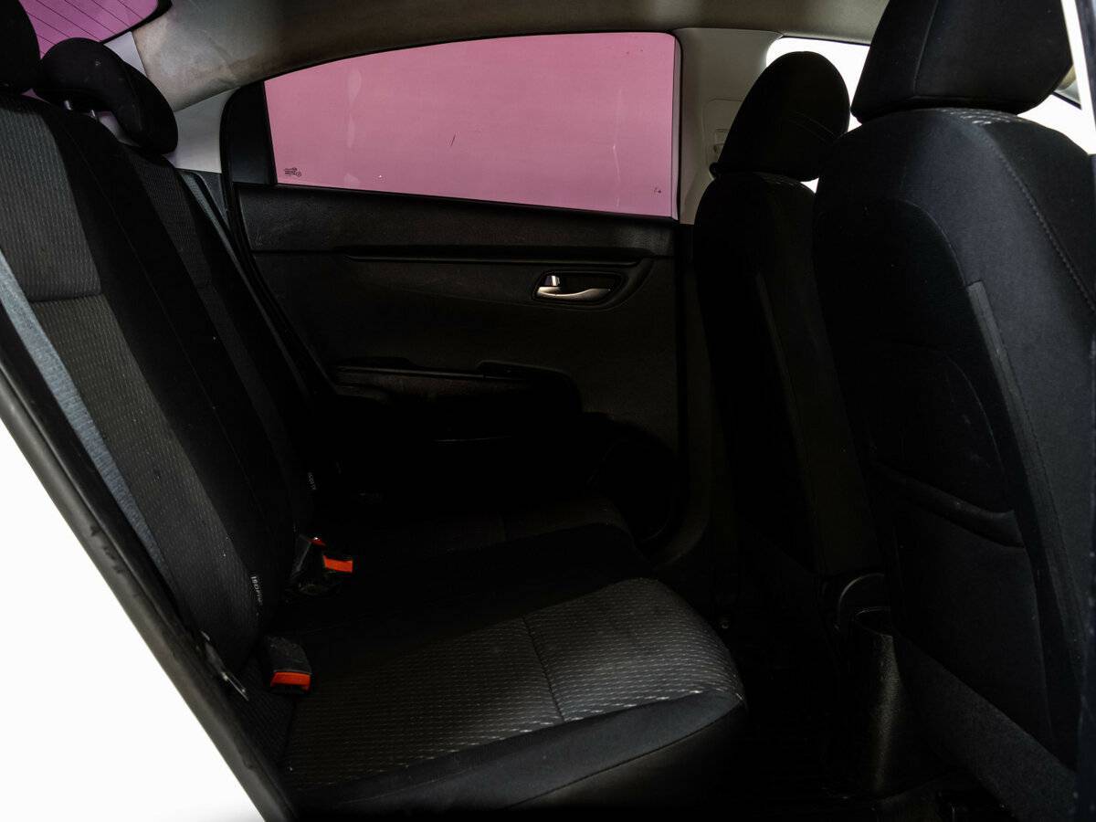 Купить Kia Rio, 2017, 260 535 км, фото №10