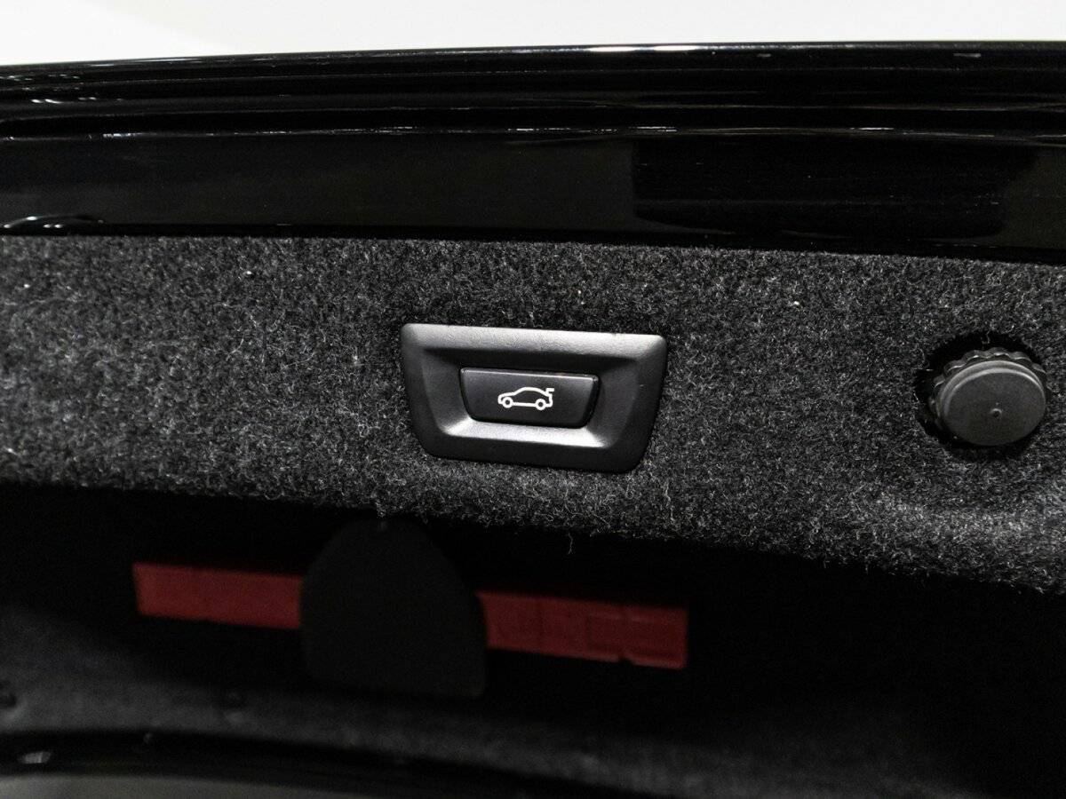 Купить BMW 5 серии 530d xDrive, 2017, 125 072 км, фото №16