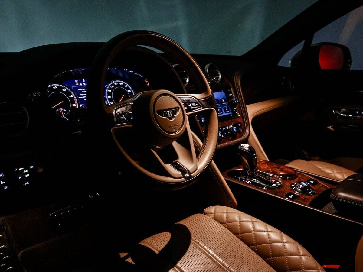 Купить Bentley Bentayga, 2016, 50 310 км, фото №34