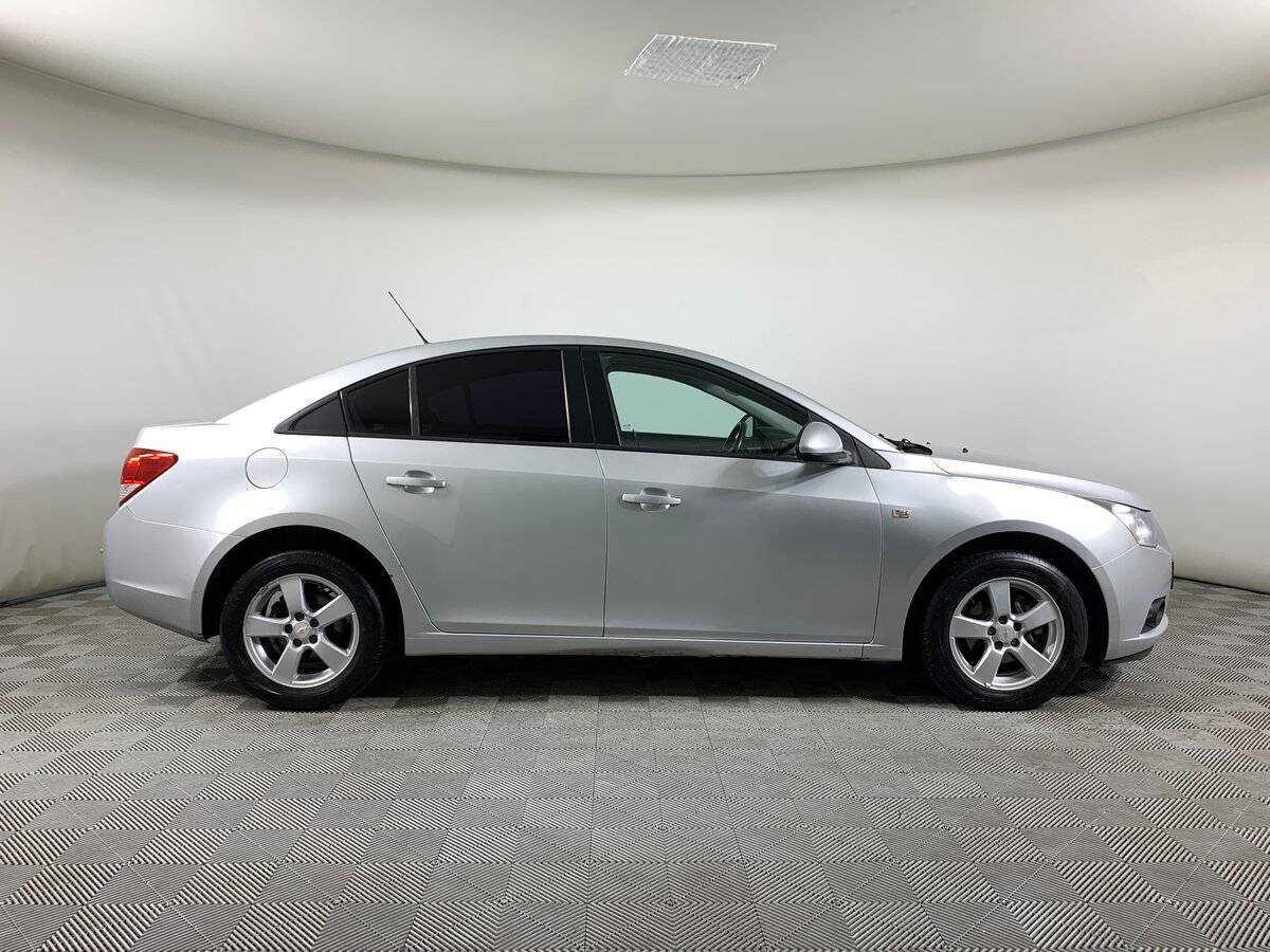 Купить Chevrolet Cruze, 2011, 162 754 км, фото №4