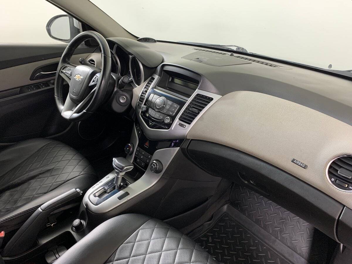 Купить Chevrolet Cruze, 2011, 162 754 км, фото №13