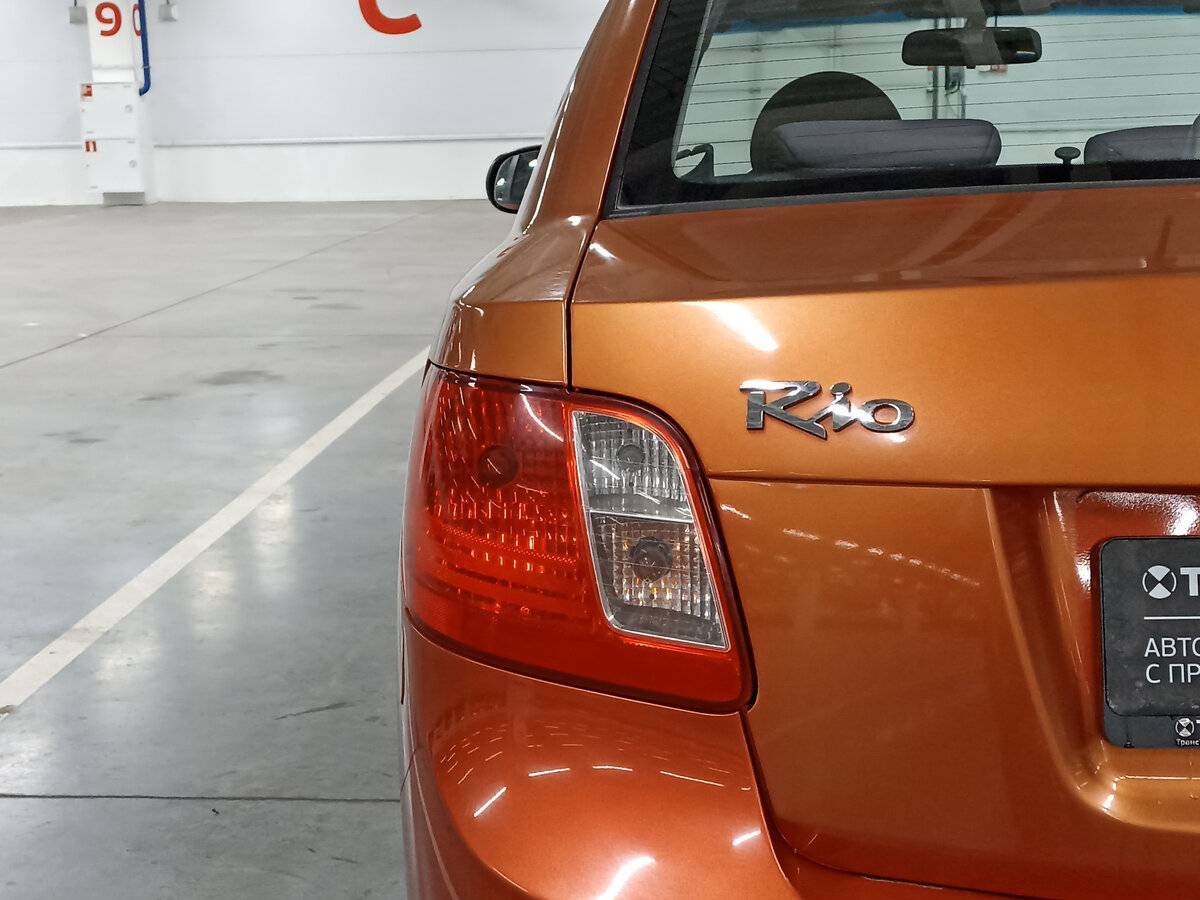 Купить Kia Rio, 2011, 127 924 км, фото №9
