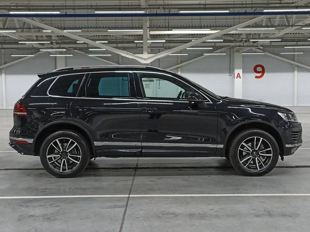 Купить Volkswagen Touareg, 2016, 141 134 км, фото №4