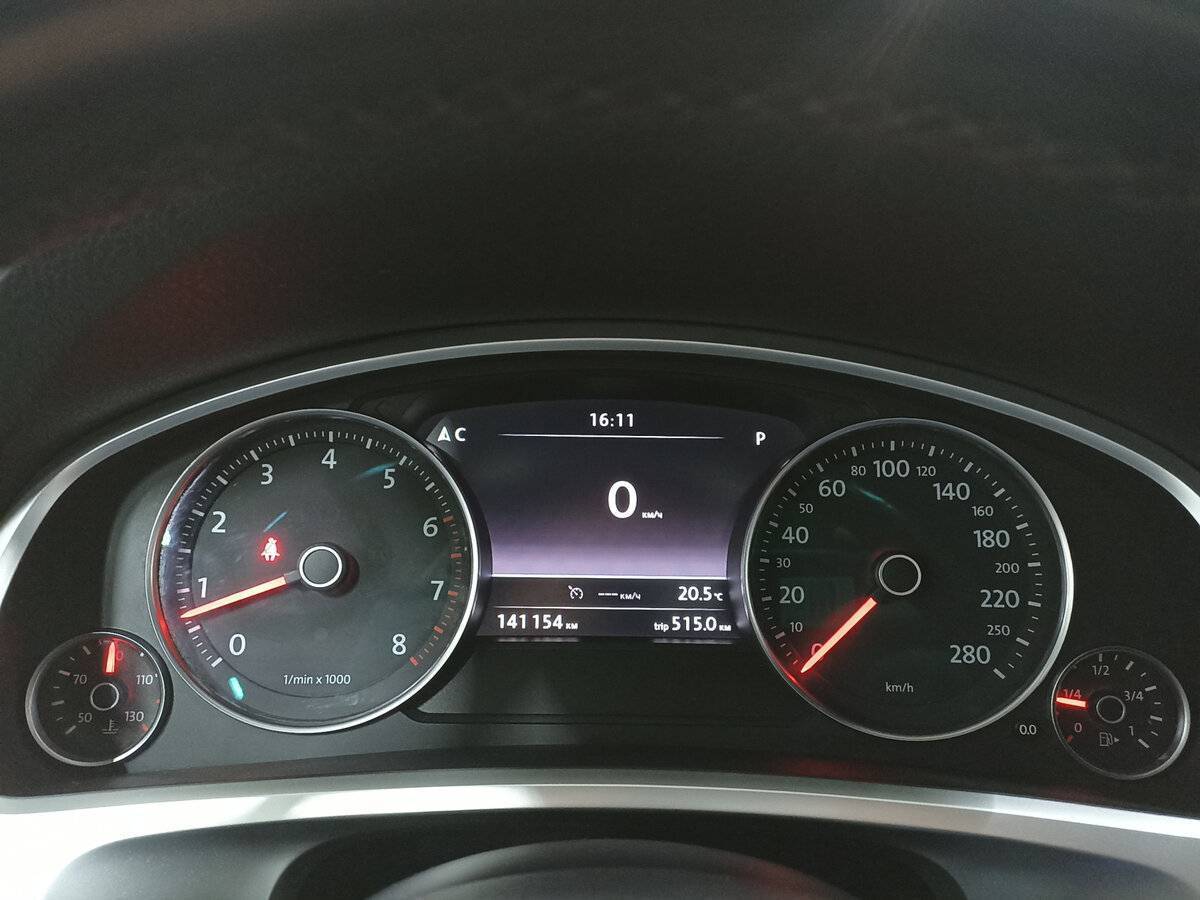 Купить Volkswagen Touareg, 2016, 141 134 км, фото №13